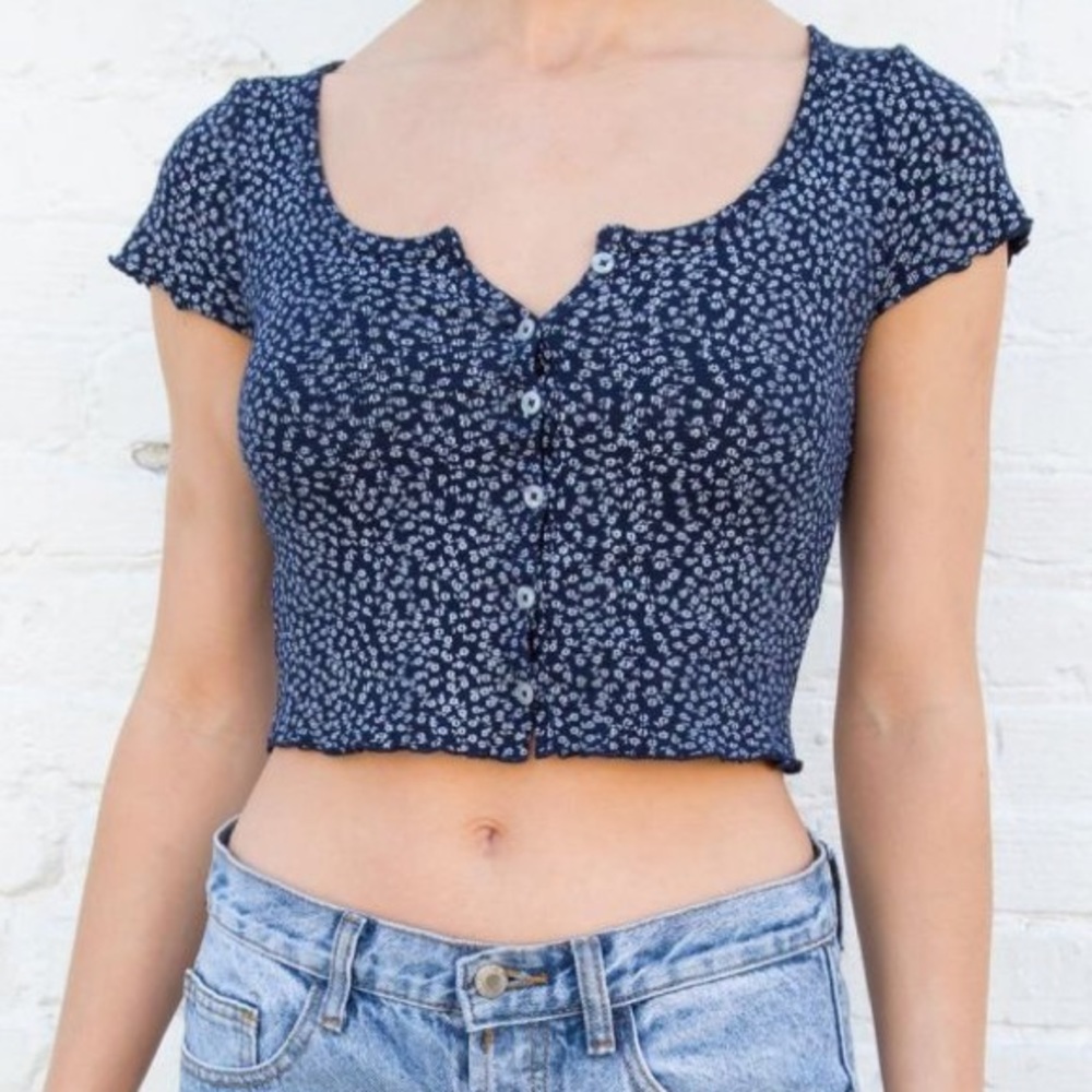 brandy melville dark blue flower zelly top